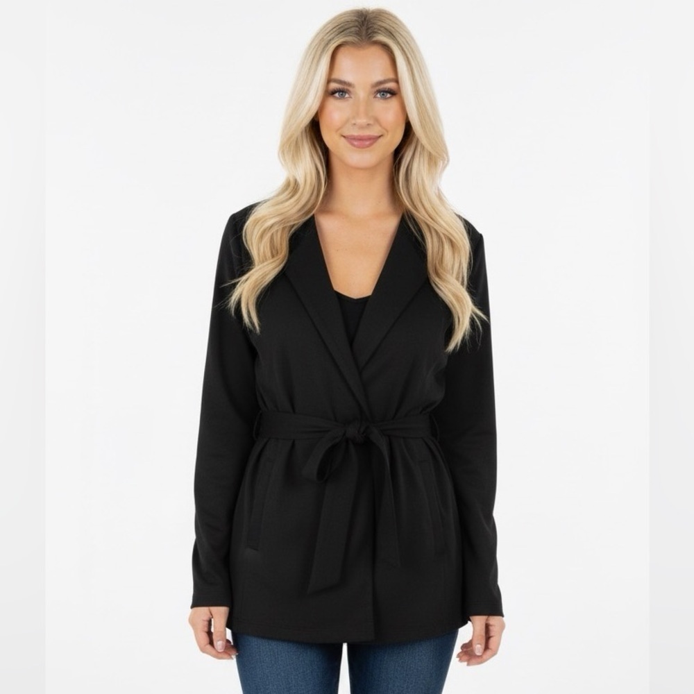 T Tahari black jacket size small